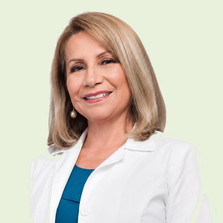 Dra. Narcisa Zambrano, Médico Nutrióloga de Dieta Lecaro